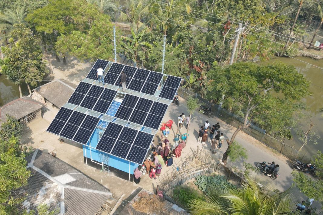 Solar water desalination can address drinking water crises